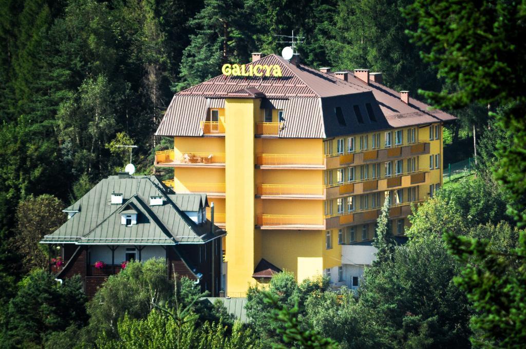 Отель Osrodek Szkoleniowo Wypoczynkowy Galicya Крыница-Здруй Экстерьер фото